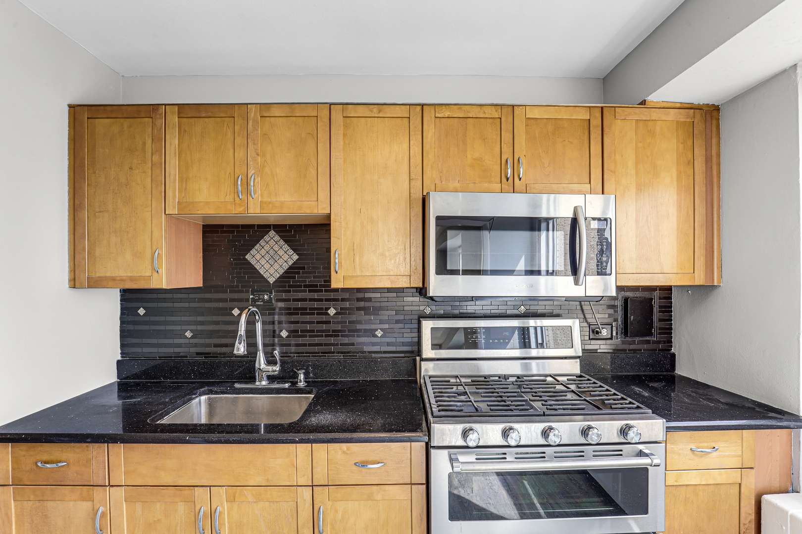 3950 N Lake Shore DR #1219D, Chicago, IL 60613