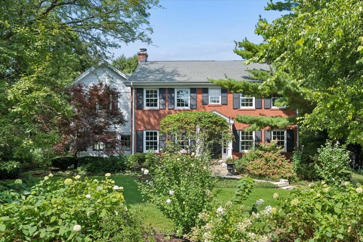 579 Hill TER, Winnetka, IL 60093