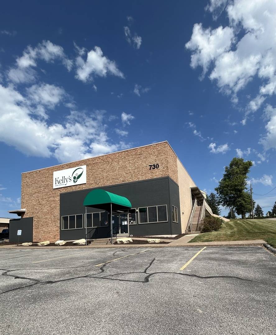 730 E KIMBERLY RD, Davenport, IA 52807