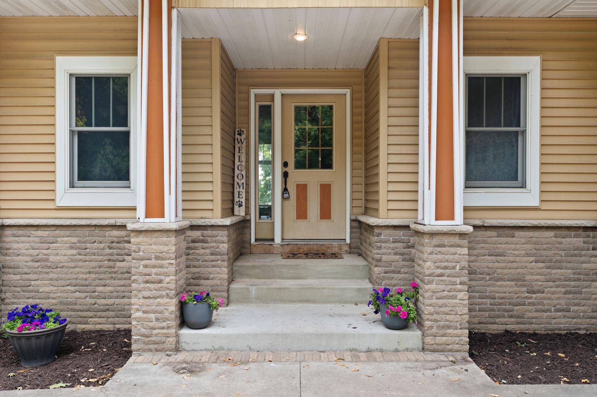 9840 Pine Shores DR, Pine City, MN 55063