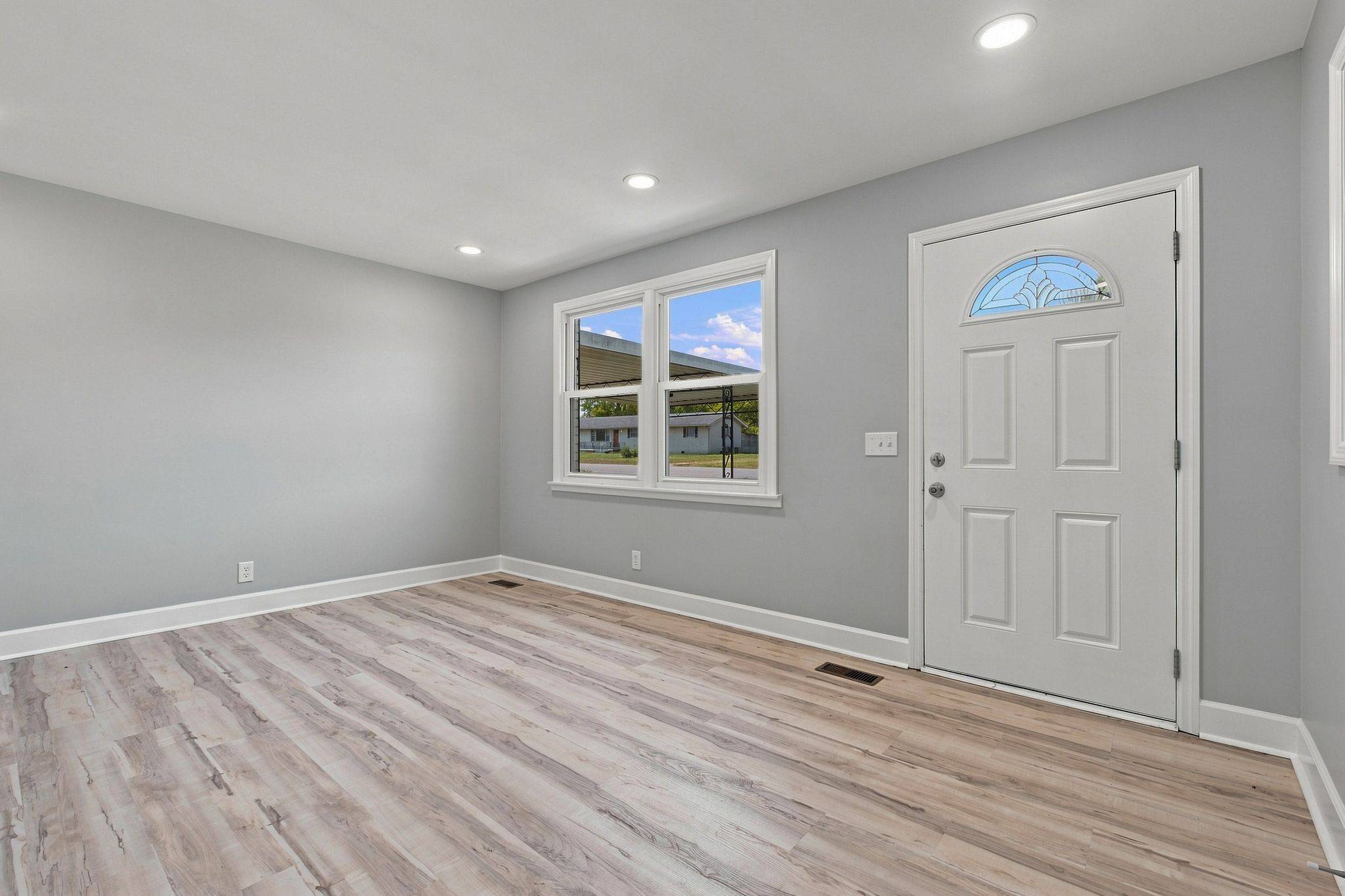 107 Trinity Dr, Lebanon, TN 37087
