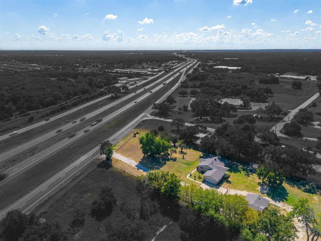 1060 S Burleson Boulevard, Burleson, TX 76028
