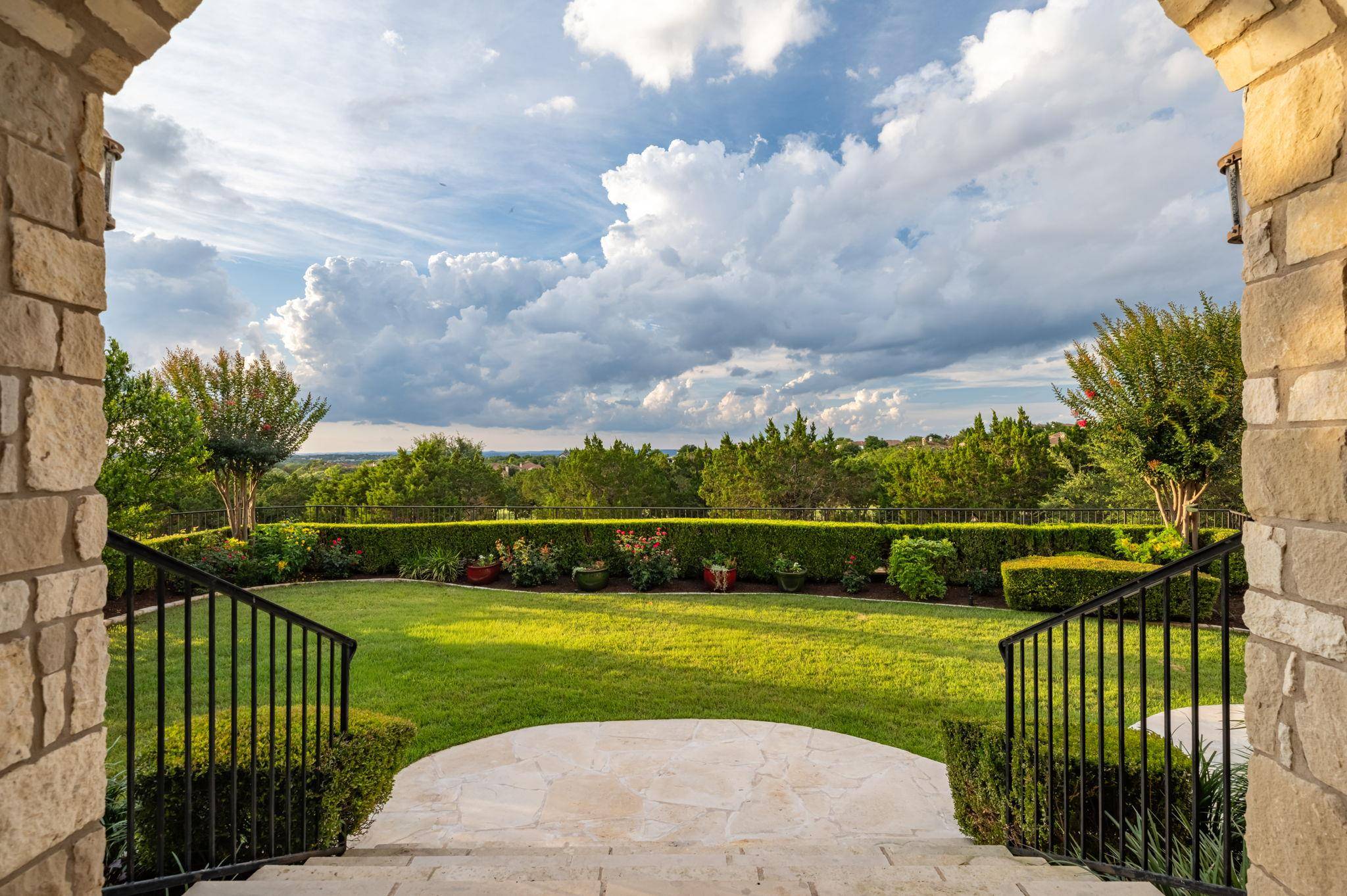 224 Golden Bear DR, Austin, TX 78738