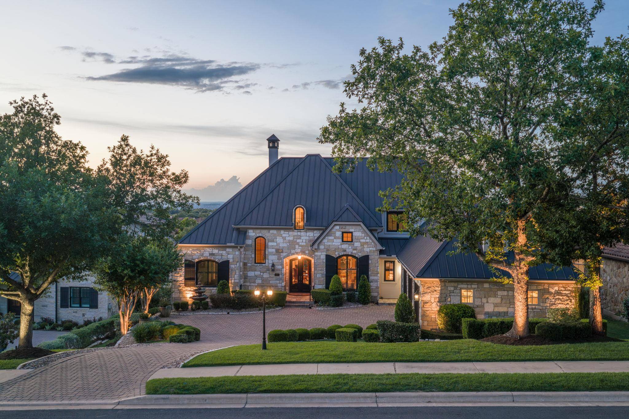 224 Golden Bear DR, Austin, TX 78738