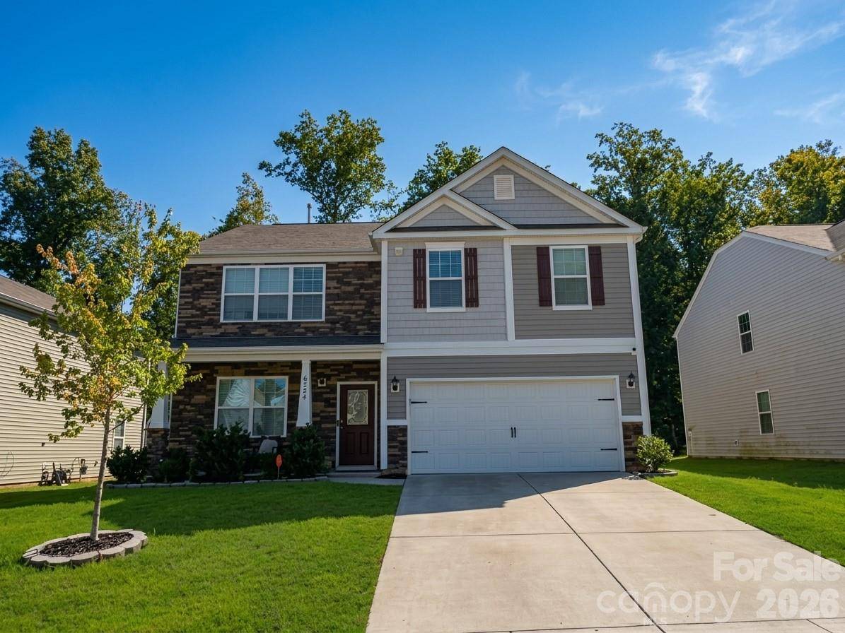 6204 Ellimar Field DR, Charlotte, NC 28215