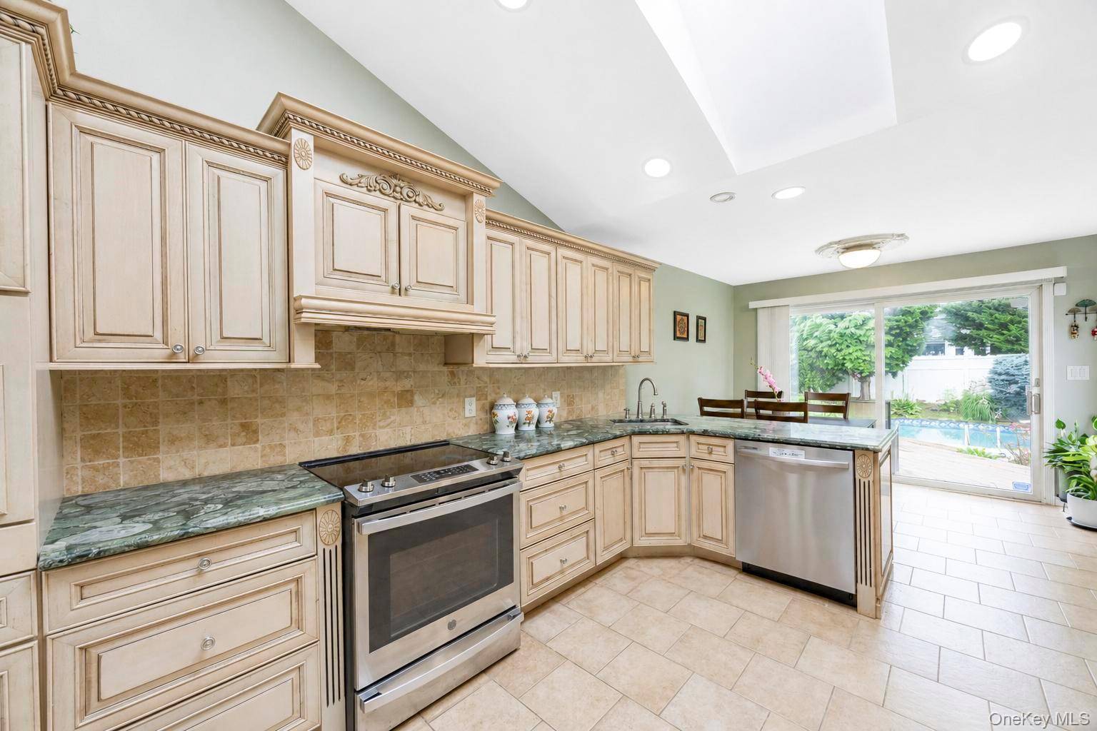 49 Village DR, Jericho, NY 11753