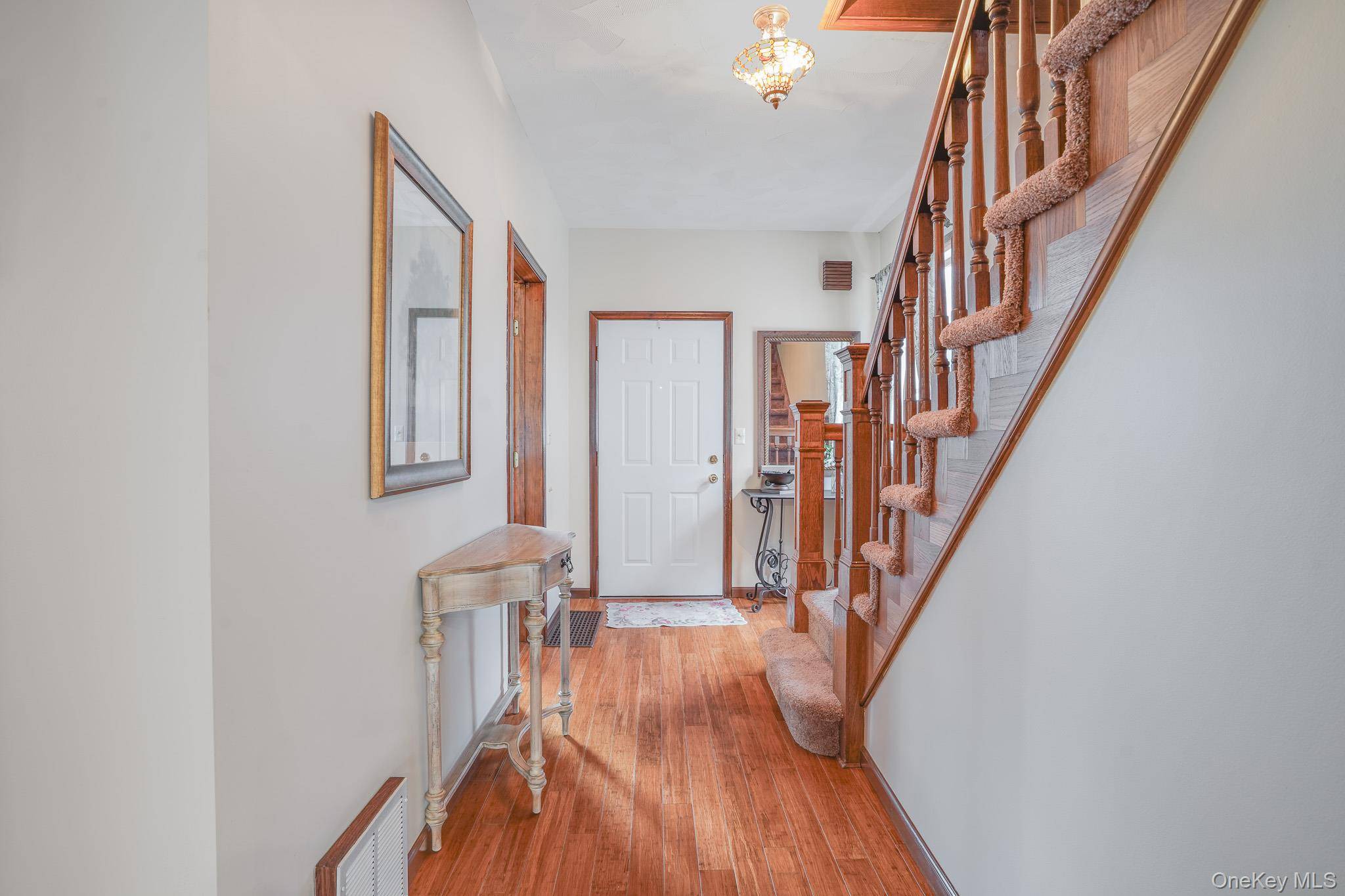 25 Taylor AVE, Poughkeepsie, NY 12601