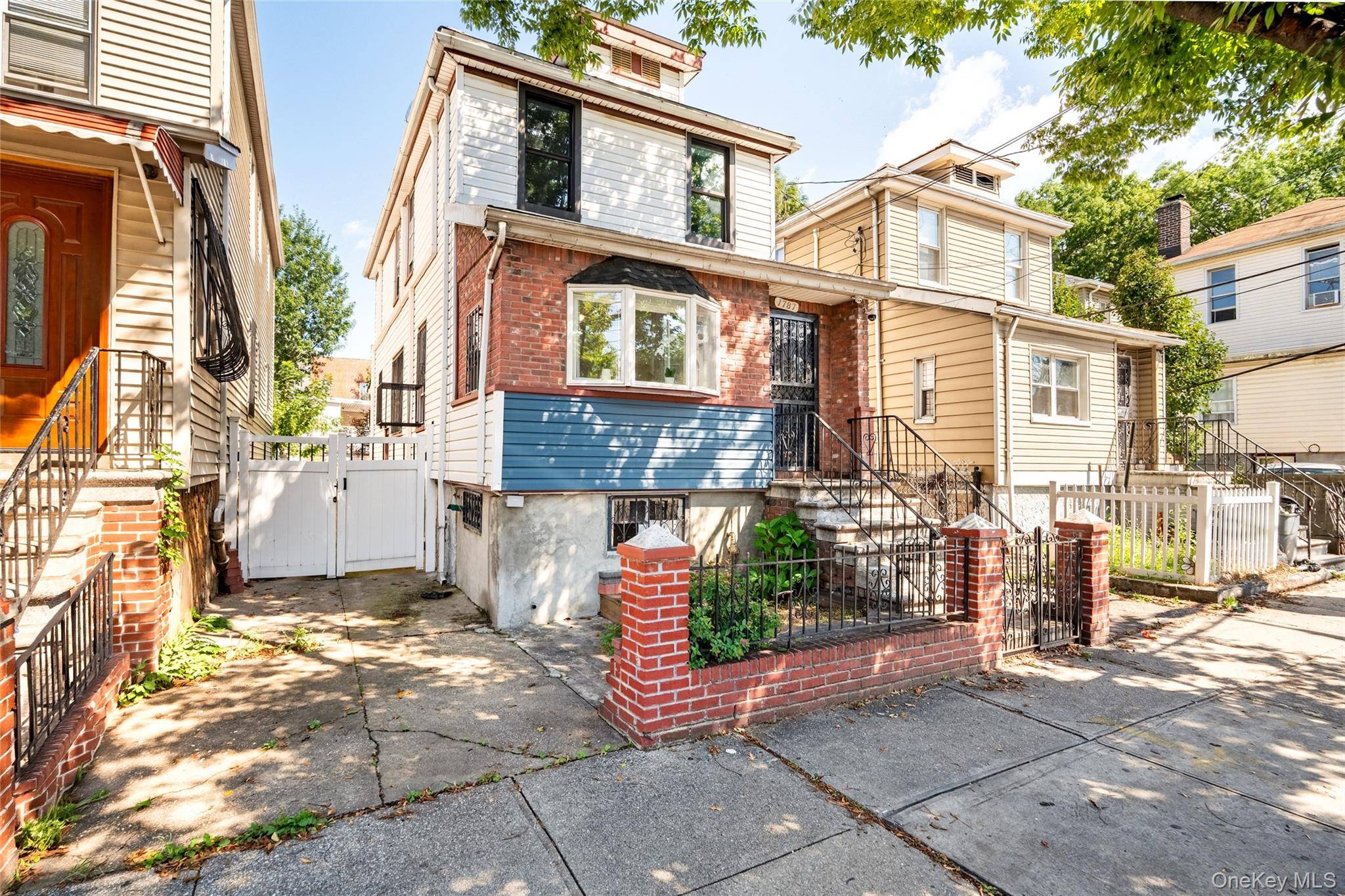 1787 Randall AVE, Bronx, NY 10473