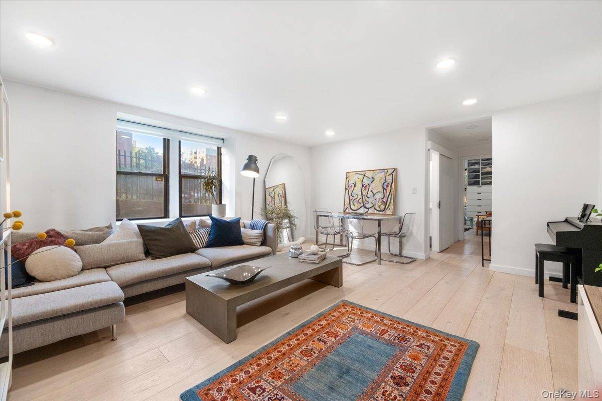 30 Windsor TER #AA1, White Plains, NY 10601