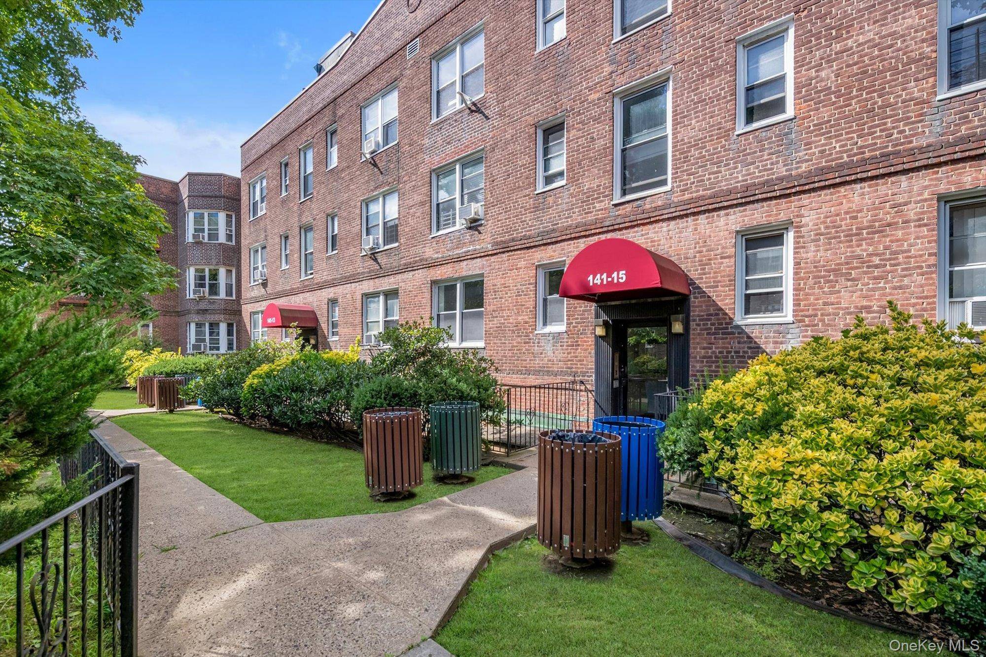 141-15 Union Turnpike #1-O, Flushing, NY 11367