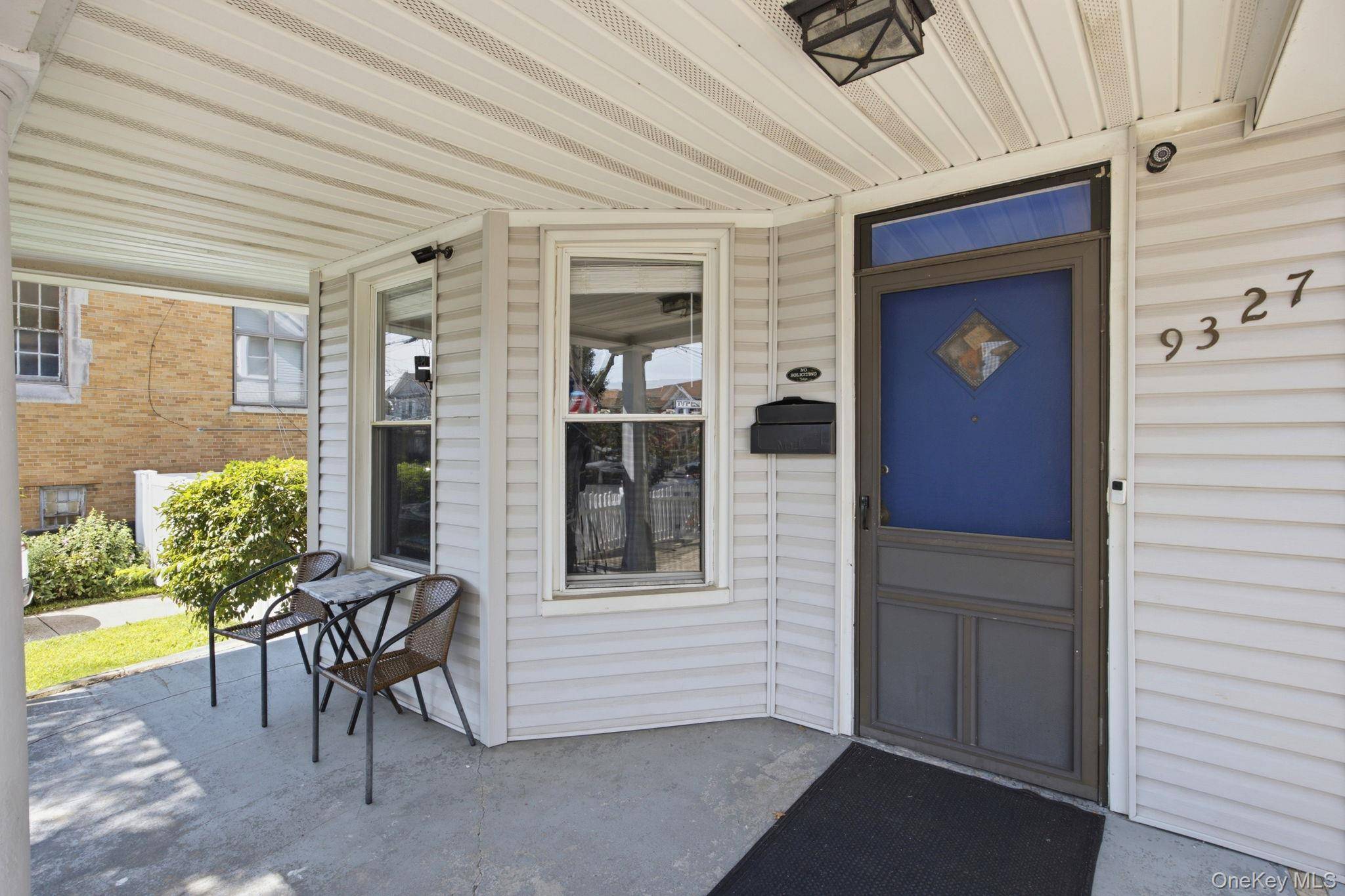 93-27 92nd AVE, Woodhaven, NY 11421