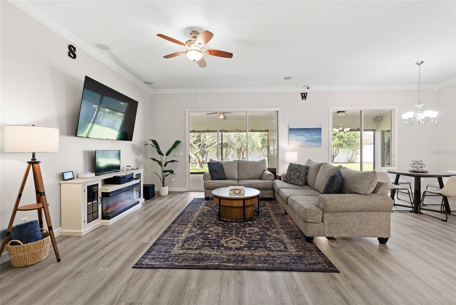 147 COSTA LOOP, Auburndale, FL 33823