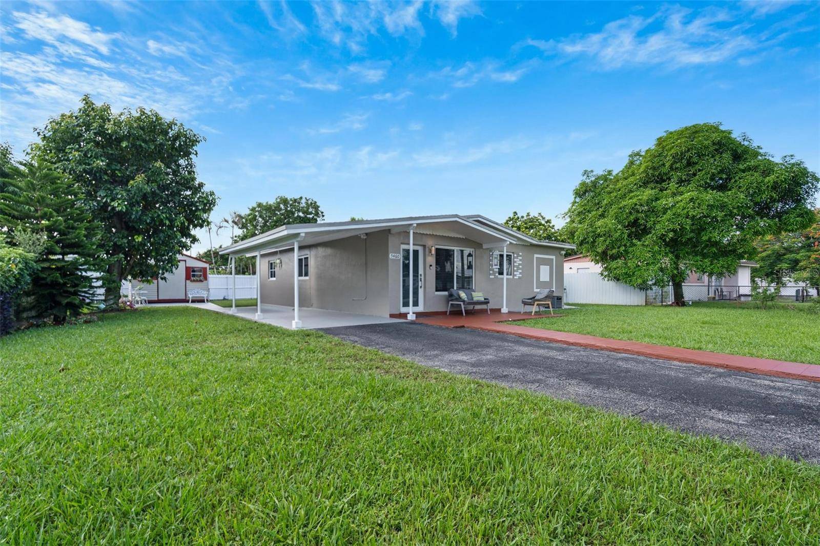 5460 NW 173RD DR, Opa Locka, FL 33055