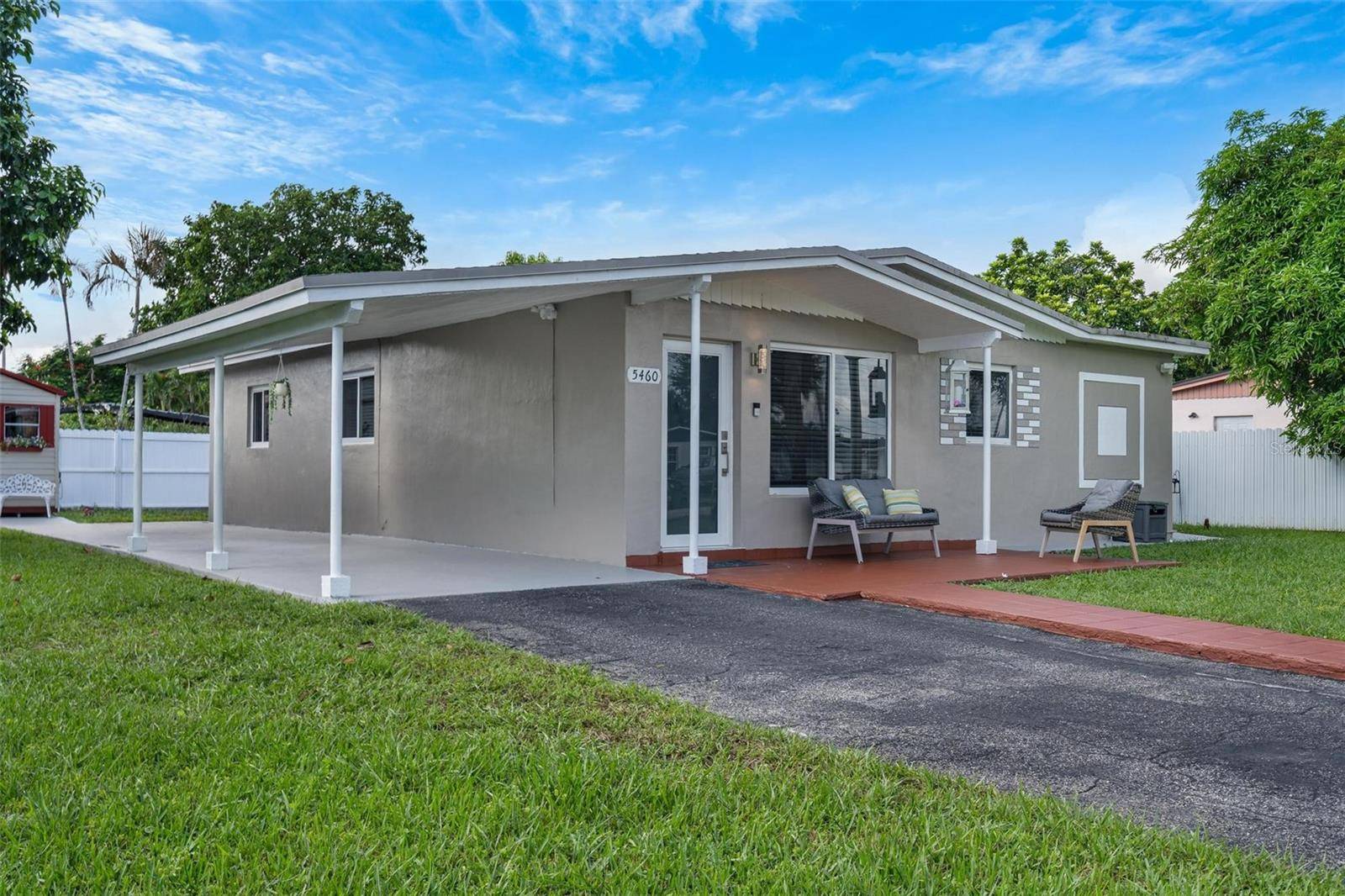 5460 NW 173RD DR, Opa Locka, FL 33055