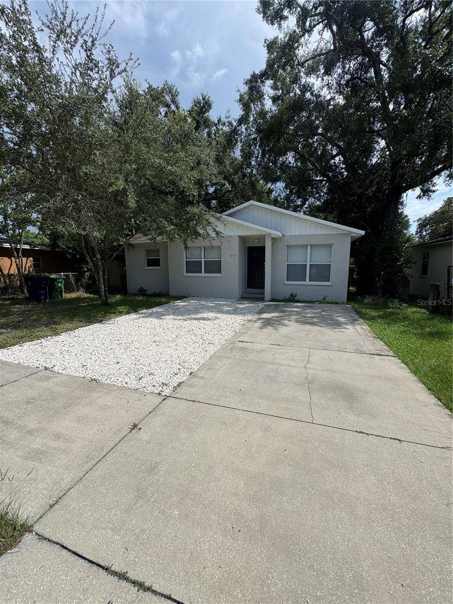 1013 E ESKIMO AVE, Tampa, FL 33604
