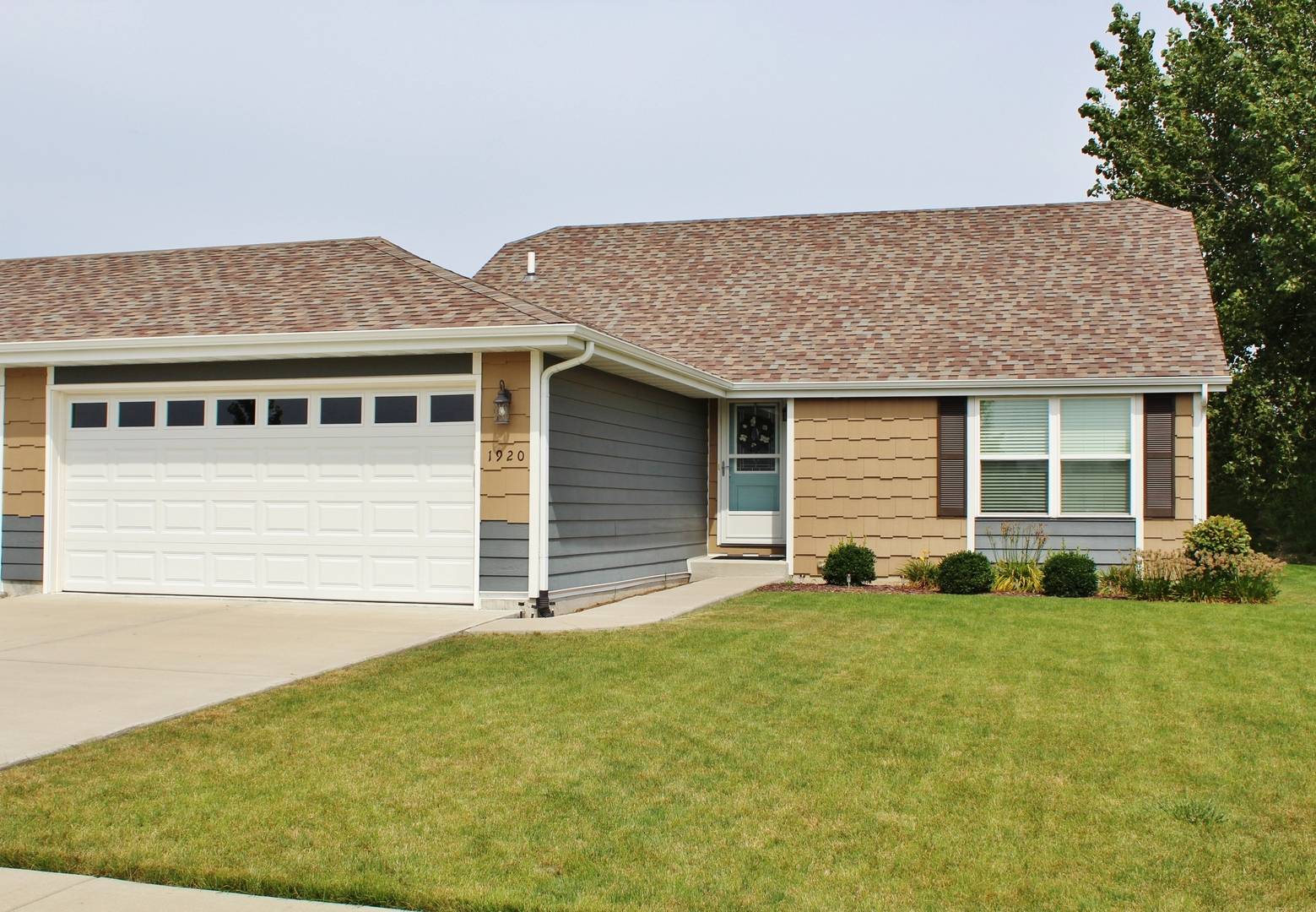 1920 Red Willow RD, Morris, IL 60450