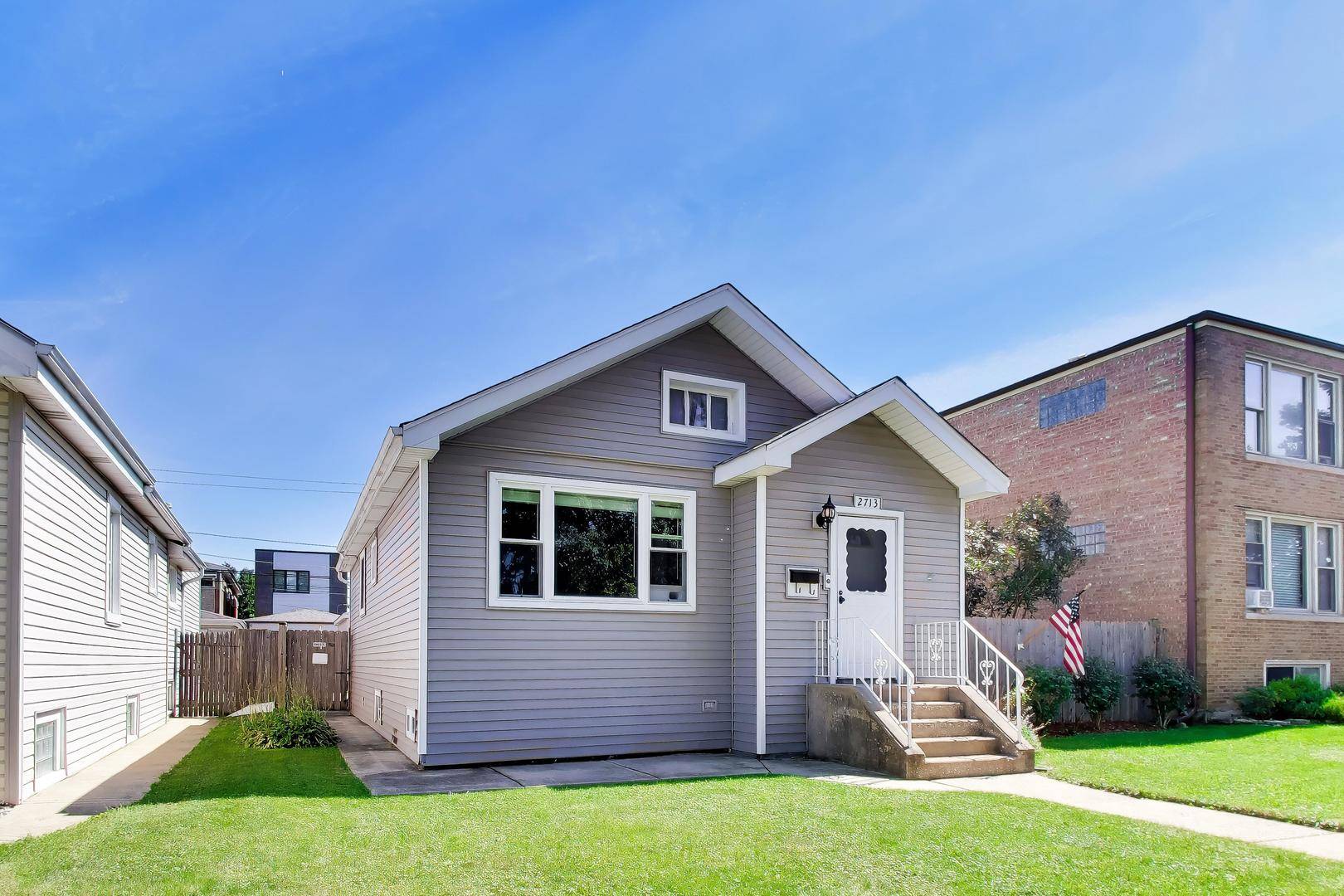 2713 N 75th AVE, Elmwood Park, IL 60707