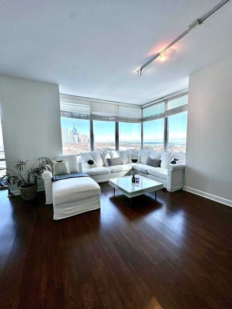 1201 S Prairie AVE #903, Chicago, IL 60605