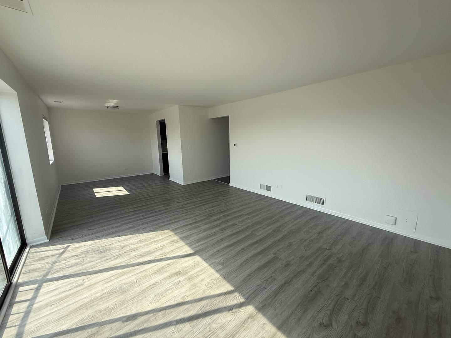 2300 N Harlem AVE #304, Elmwood Park, IL 60707