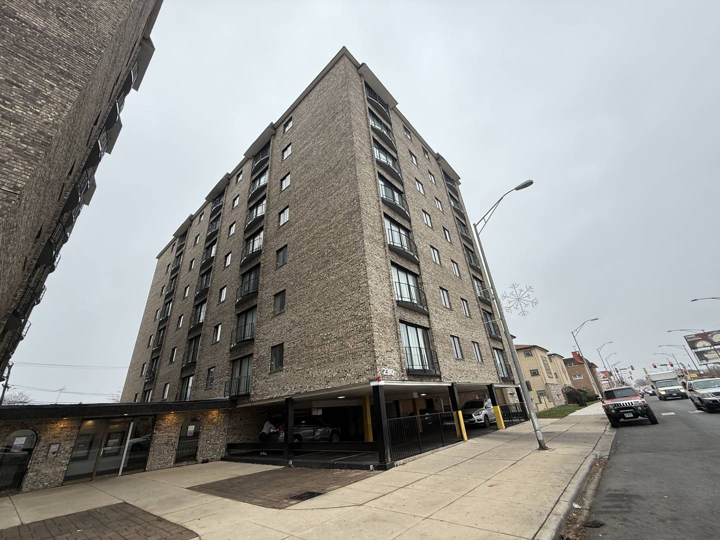 2300 N Harlem AVE #304, Elmwood Park, IL 60707