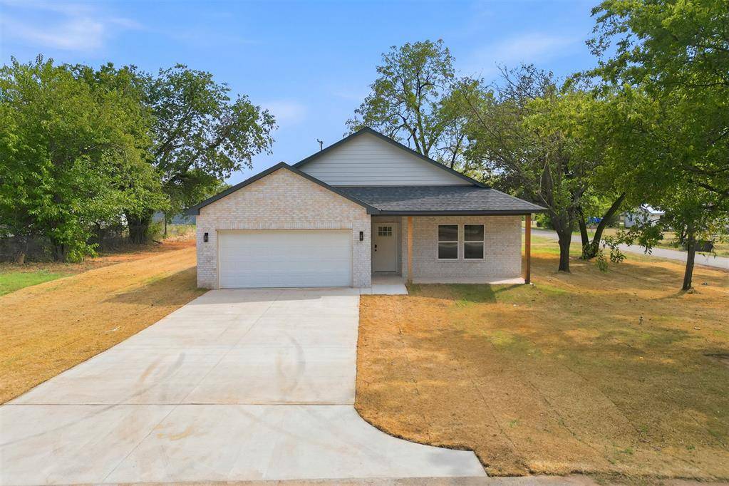 201 Flynn AVE, Carney, OK 74832