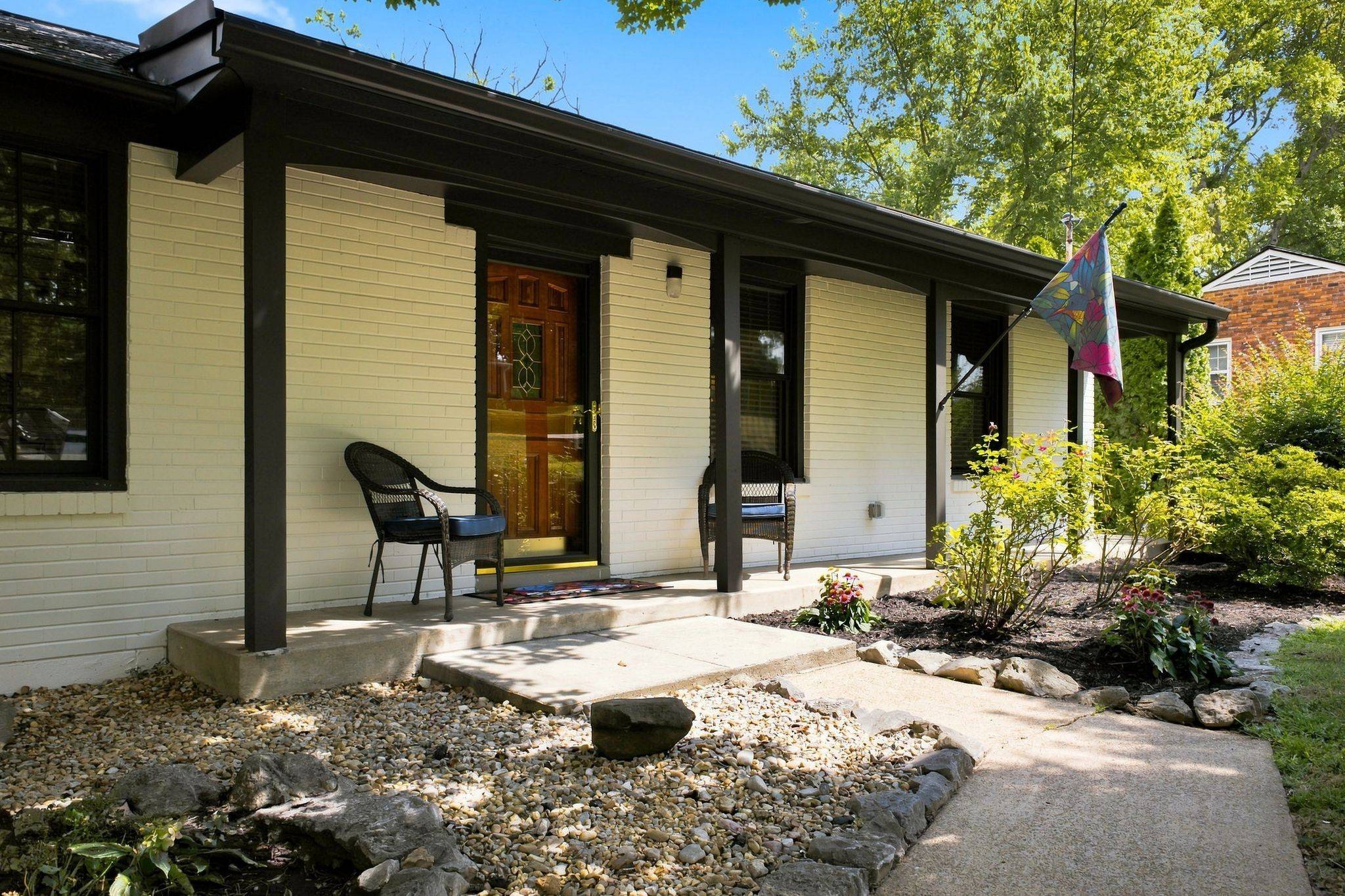 318 Binkley Dr, Nashville, TN 37211
