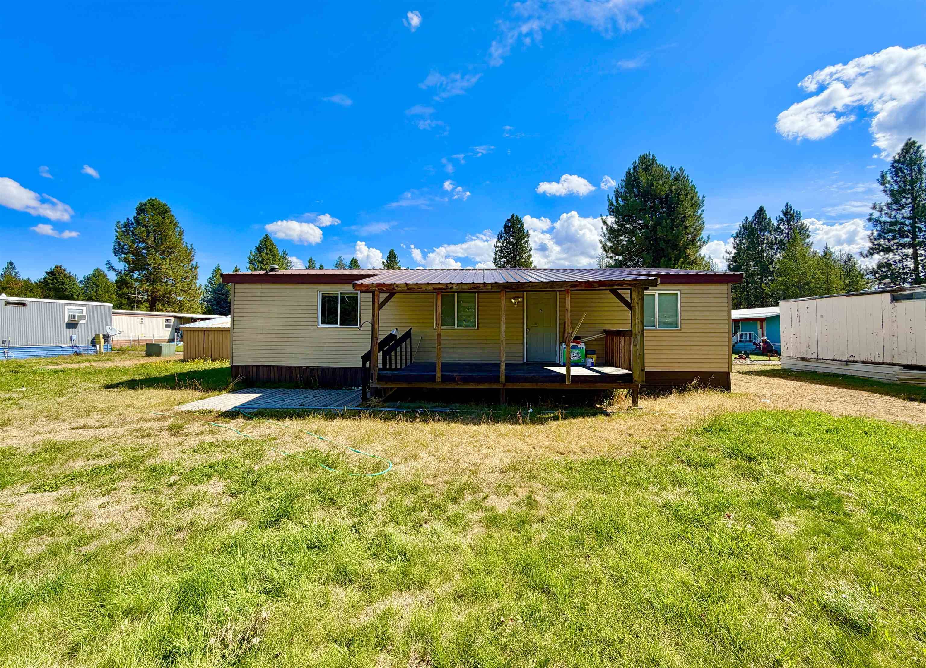 40414 N Newport Hwy #40 Hwy ##40, Elk, WA 99009