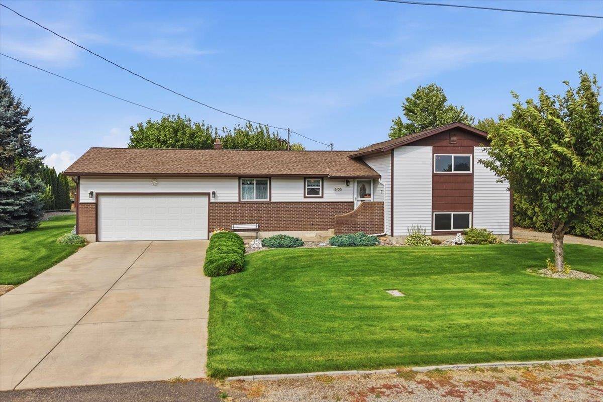 5105 N Glenarvon Rd, Otis Orchards, WA 99027