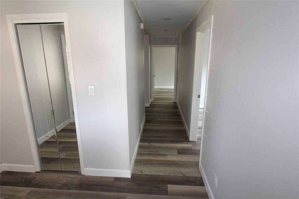 1103 Bryant Street, Benbrook, TX 76126