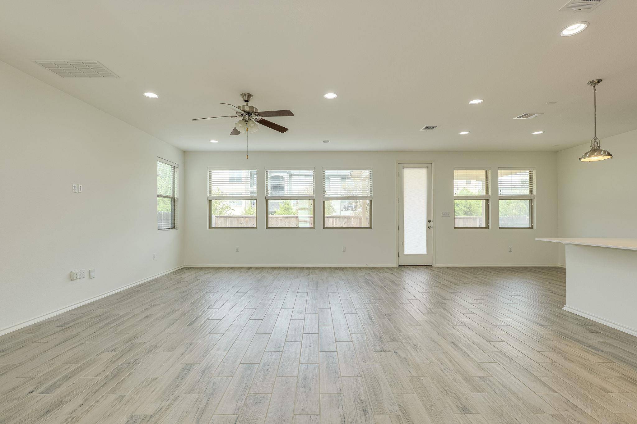 13513 Feldspar DR, Austin, TX 78729