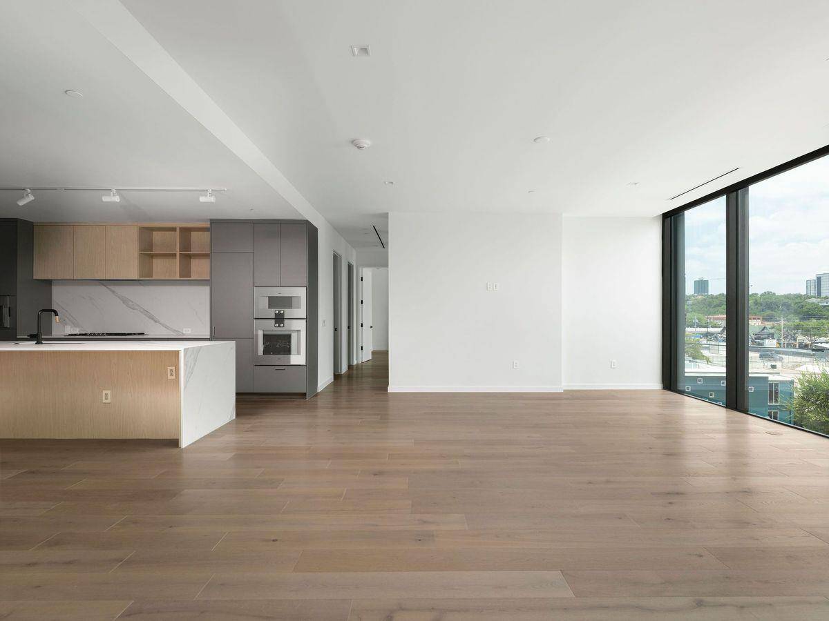 1006 Baylor ST #303, Austin, TX 78703