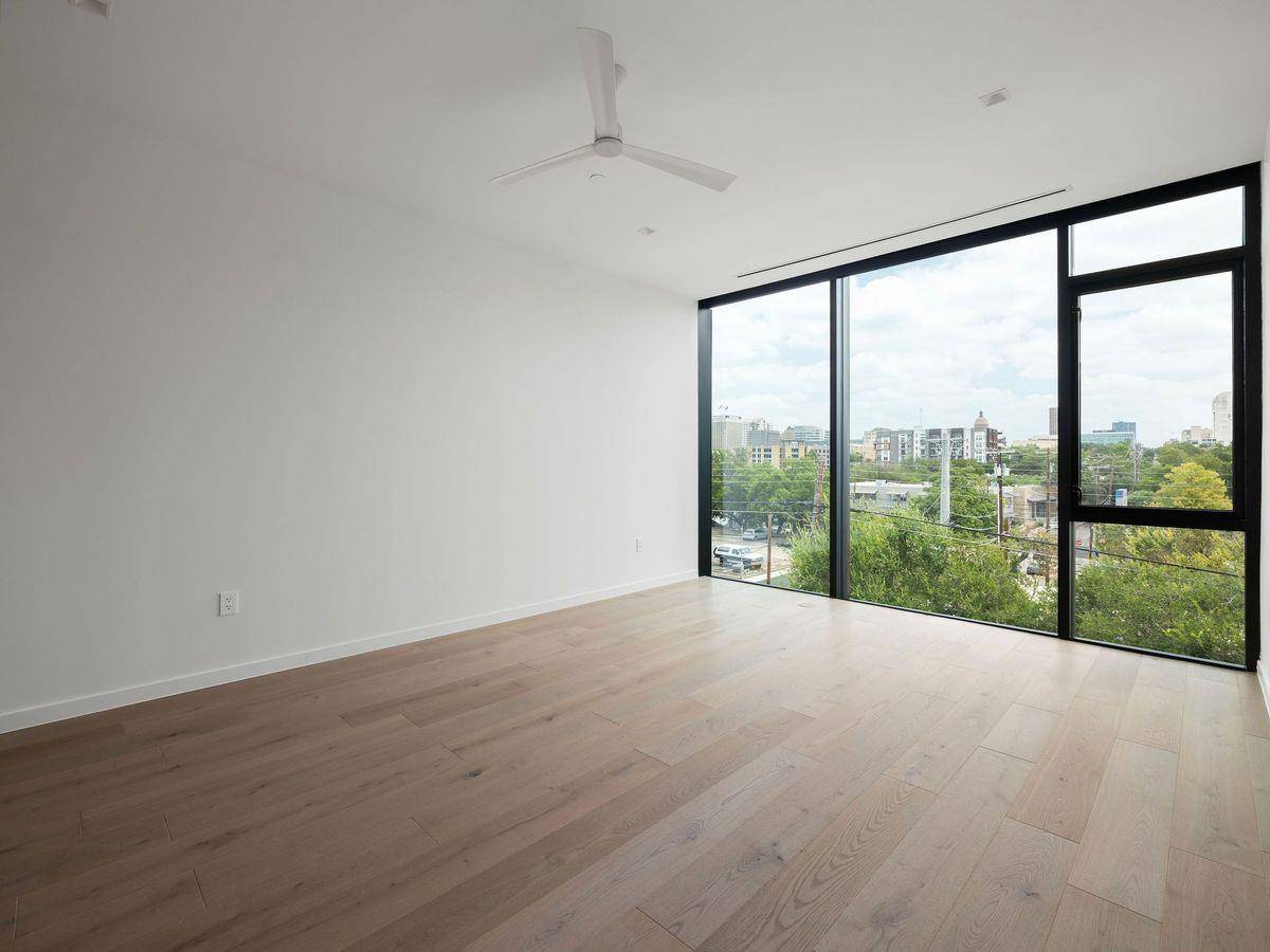 1006 Baylor ST #303, Austin, TX 78703