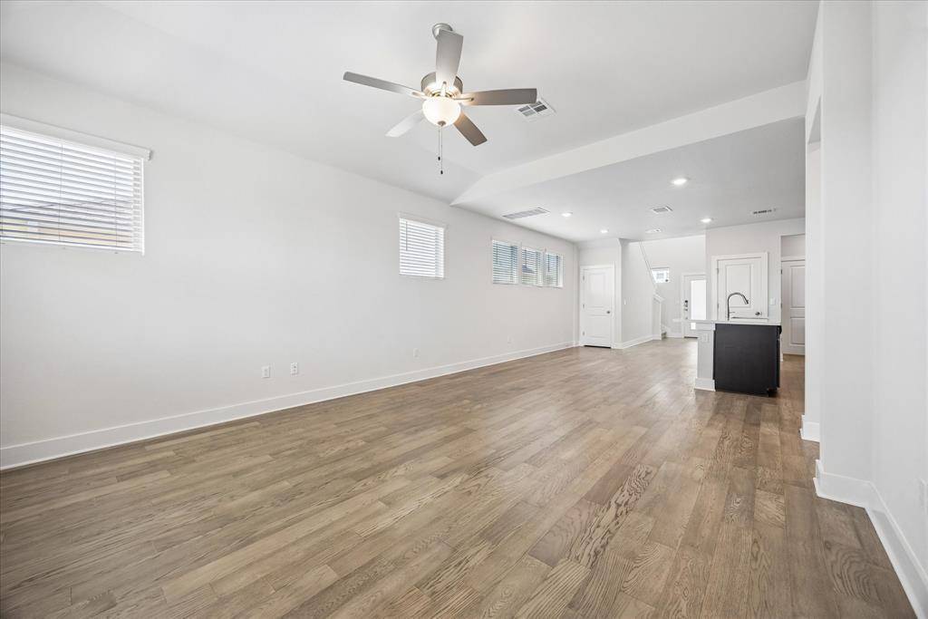 8503 McKamy DR, Austin, TX 78744