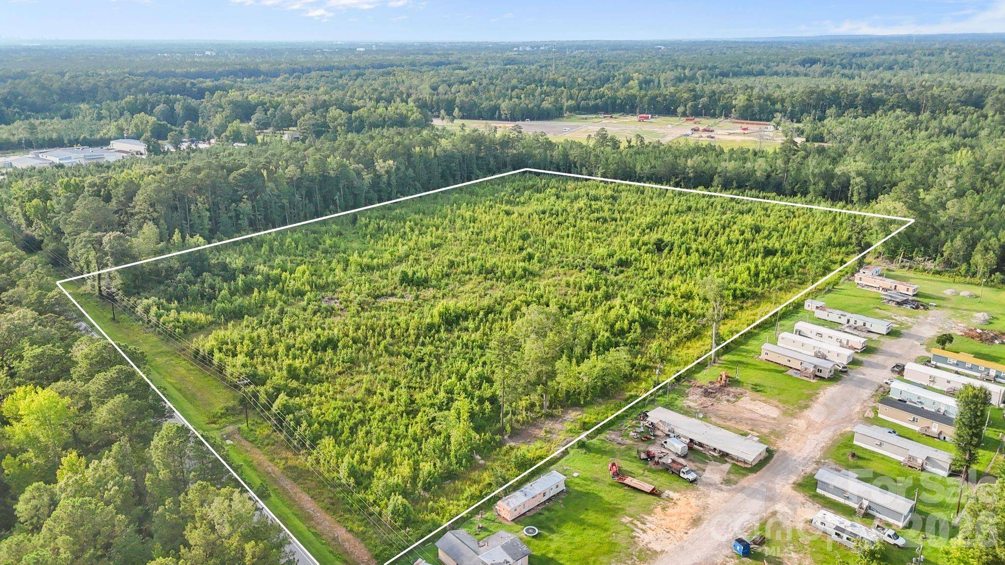 5472 Bluff RD, Columbia, SC 29209