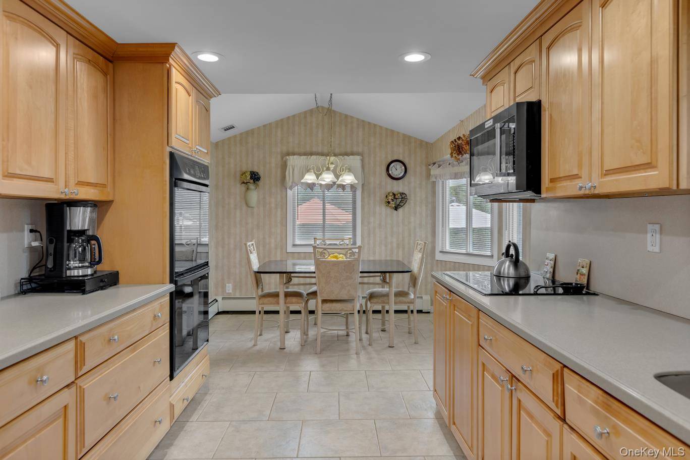 2 Cori LN, East Northport, NY 11731