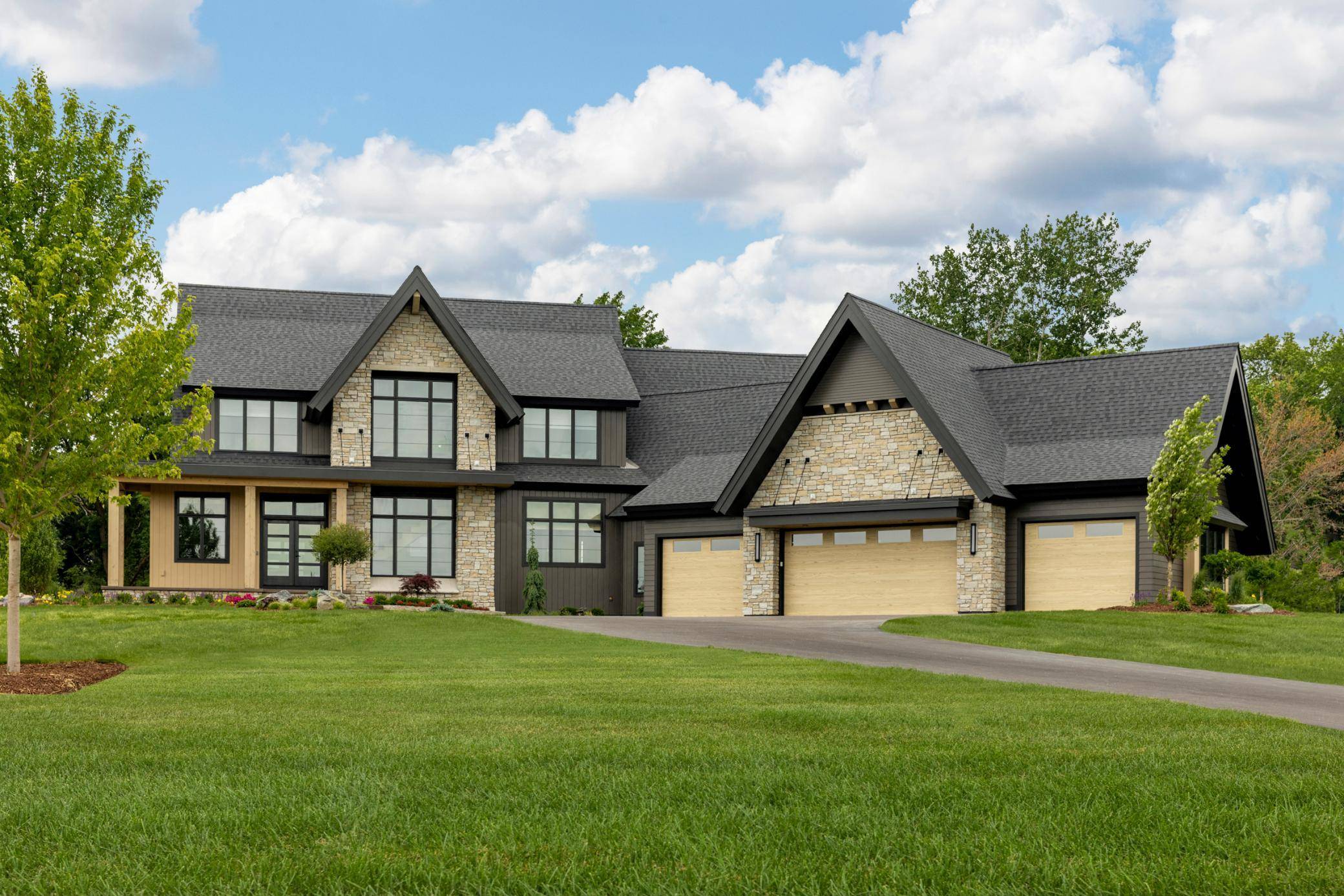 7370 Keswick CT, Grant, MN 55082