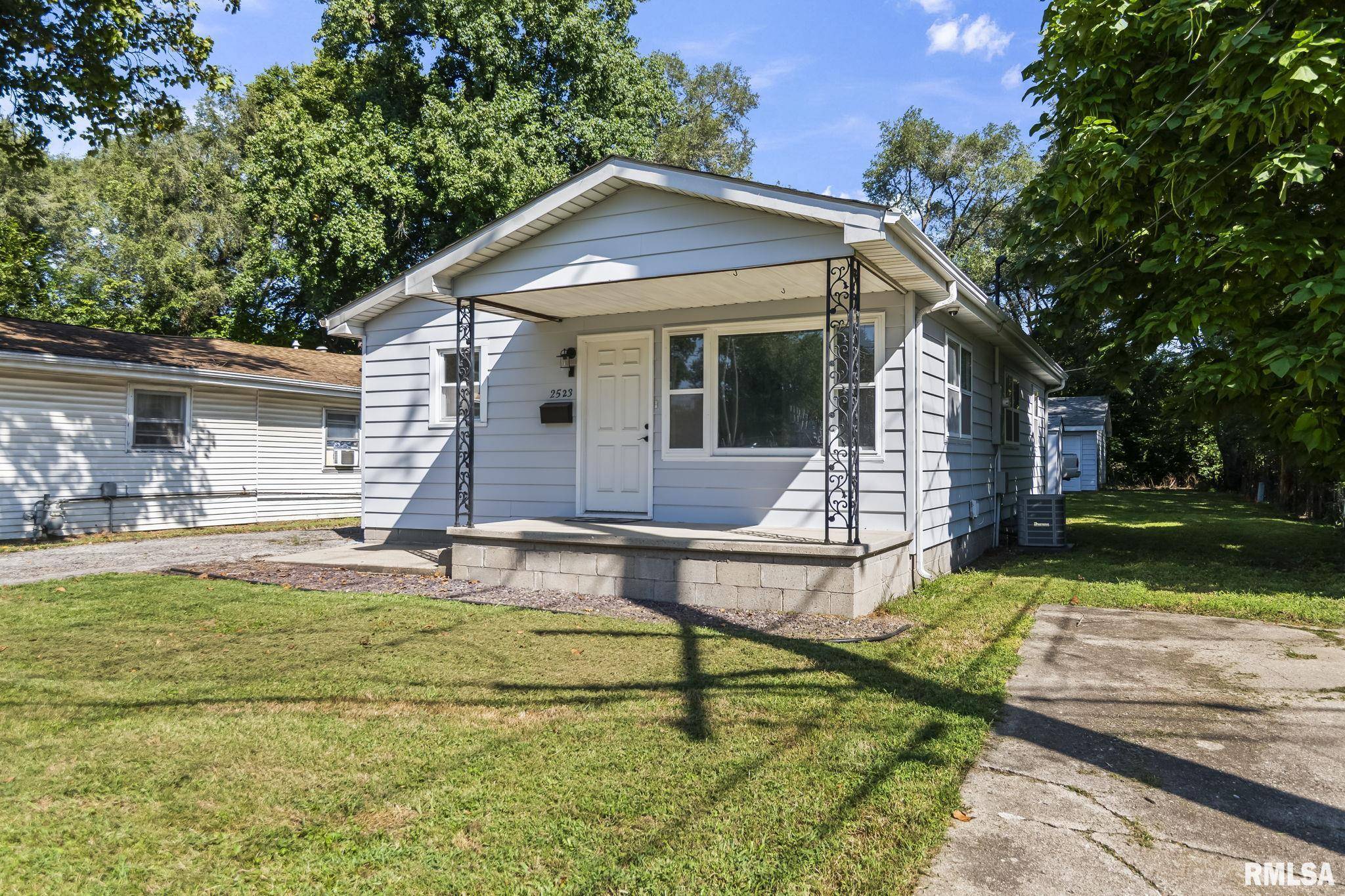 2523 RIDGE AVE, Springfield, IL 62702