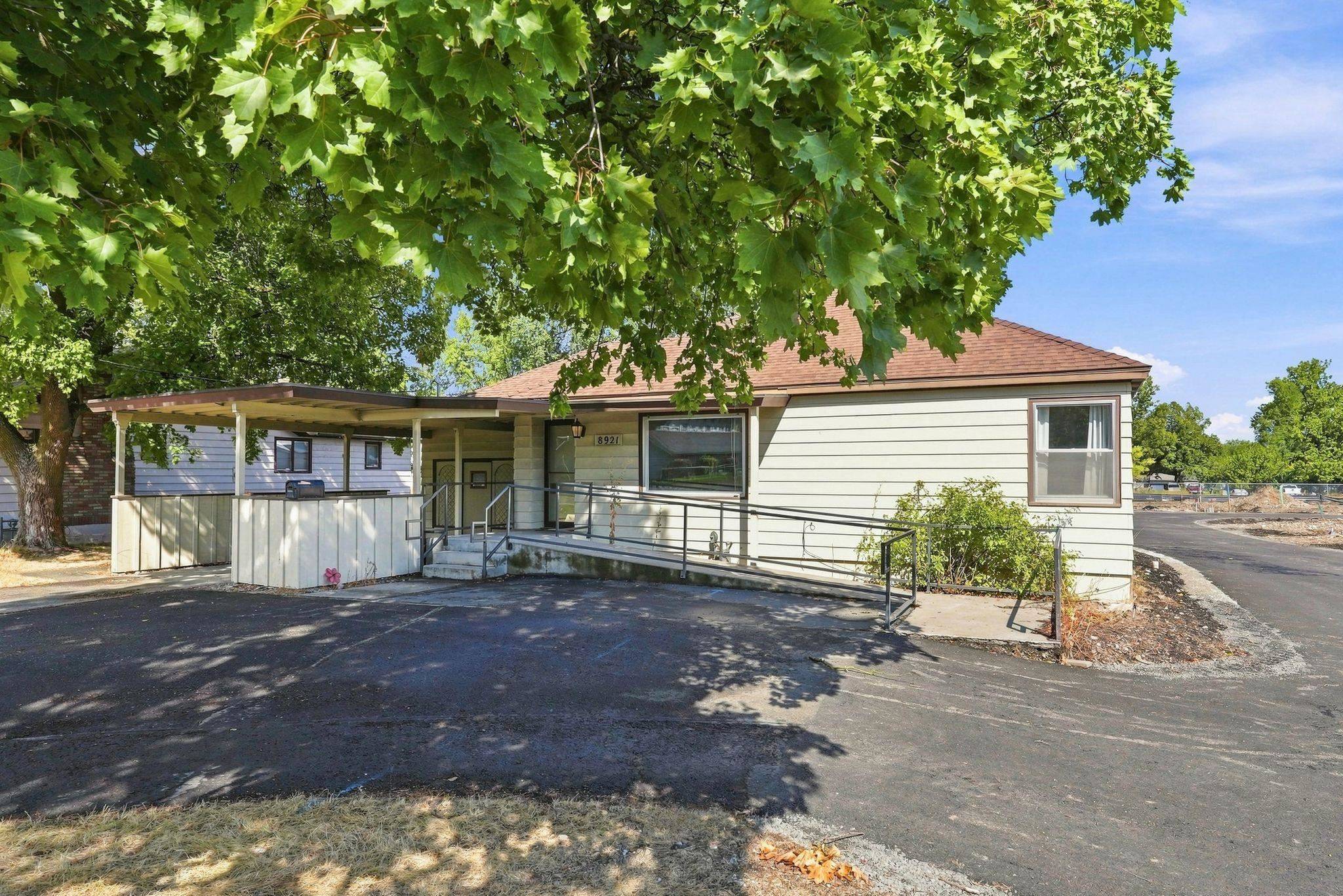 8921 E Broadway Ave, Spokane Valley, WA 99212