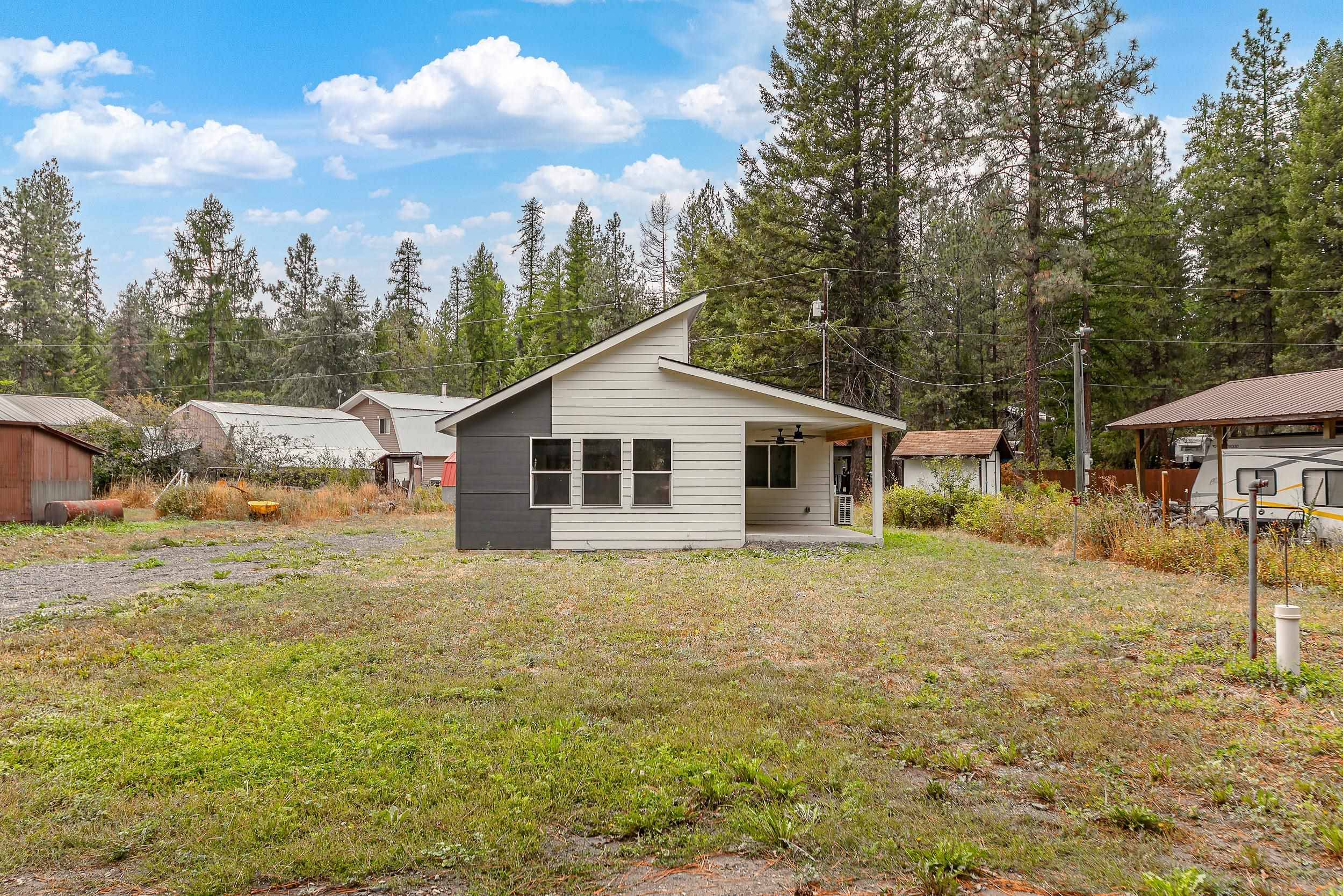 26 Okanogan Dr, Inchelium, WA 99138