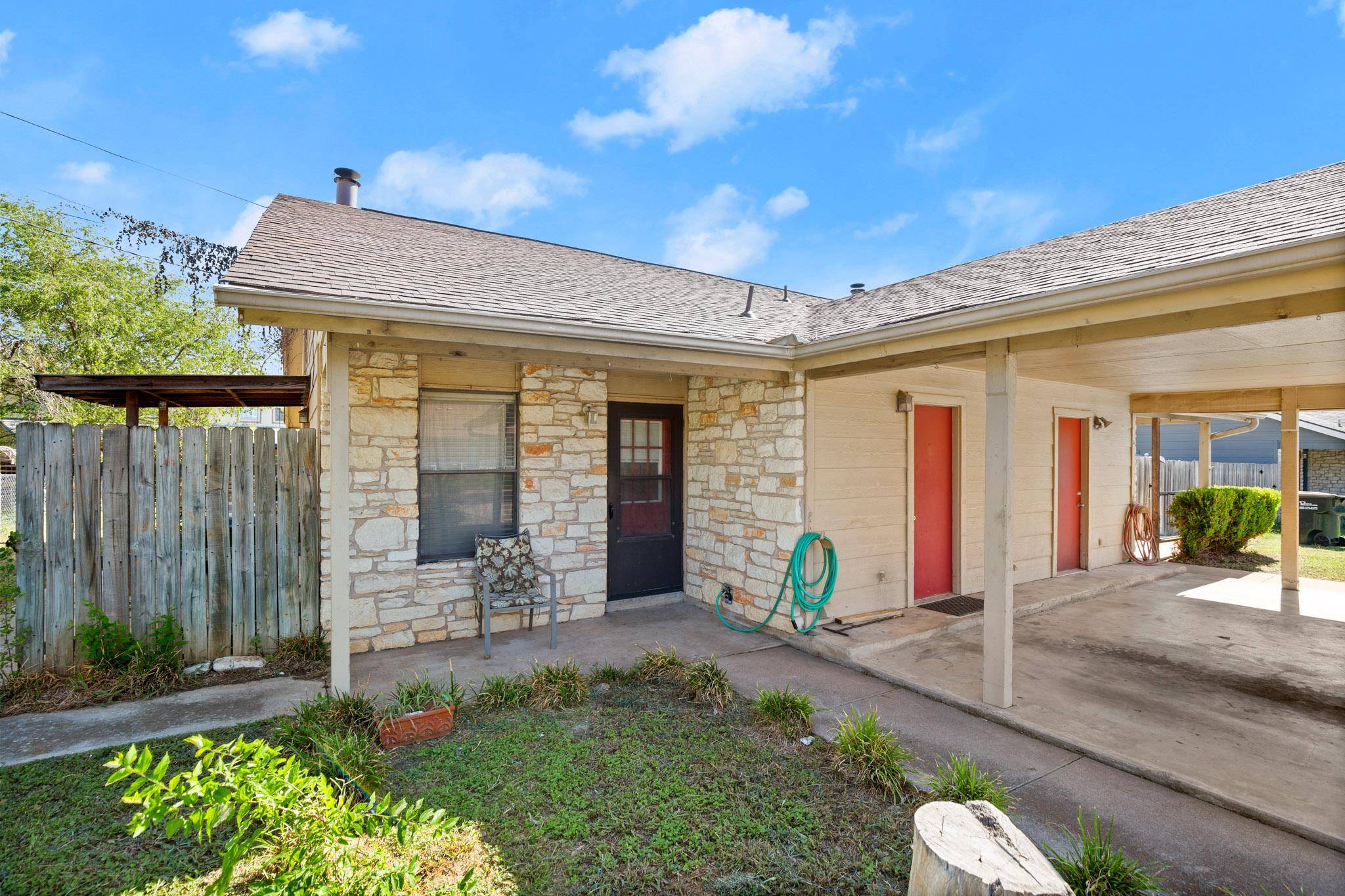3505 Rocky Hollow TRL #B, Georgetown, TX 78628