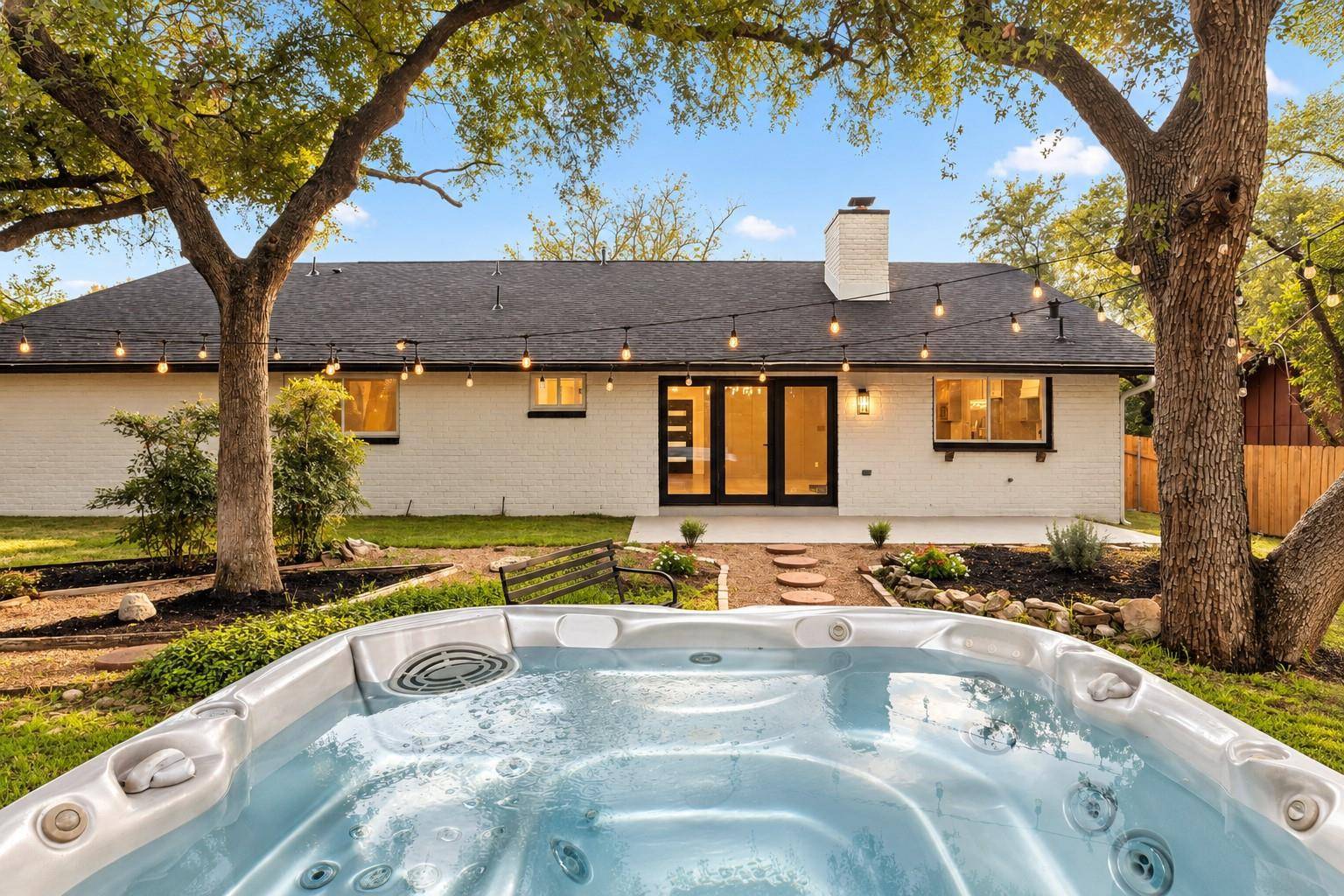 11819 Highland Oaks TRL, Austin, TX 78759