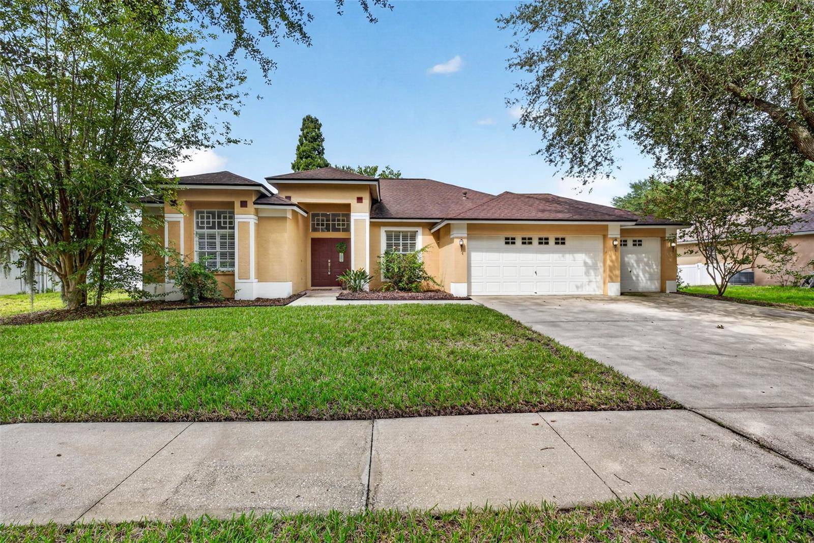 9603 BIRNAMWOOD ST, Riverview, FL 33569