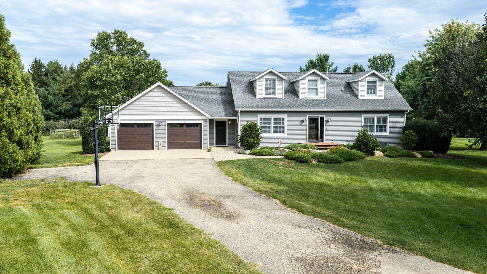 2335 Timber Ridge DR, Princeton, IL 61356