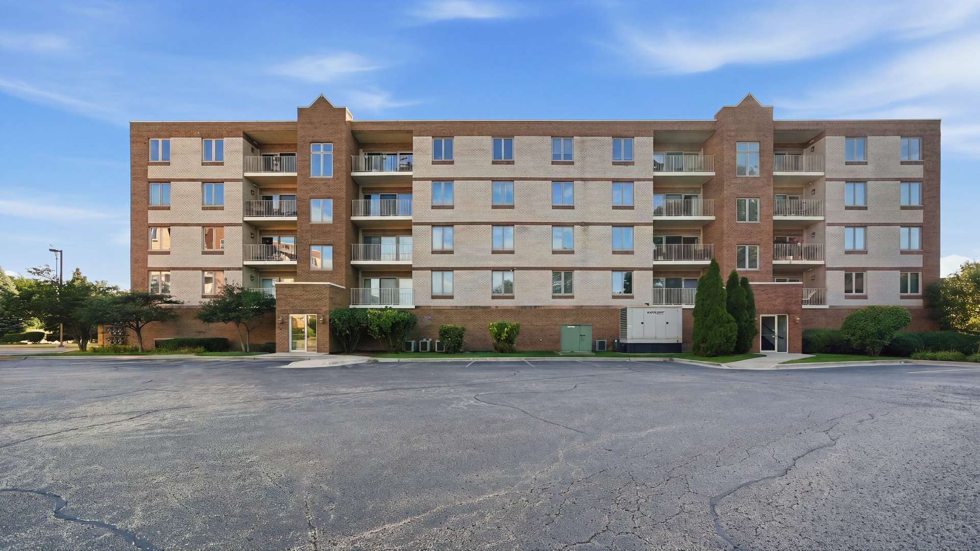 Address not disclosed, Elmhurst, IL 60126