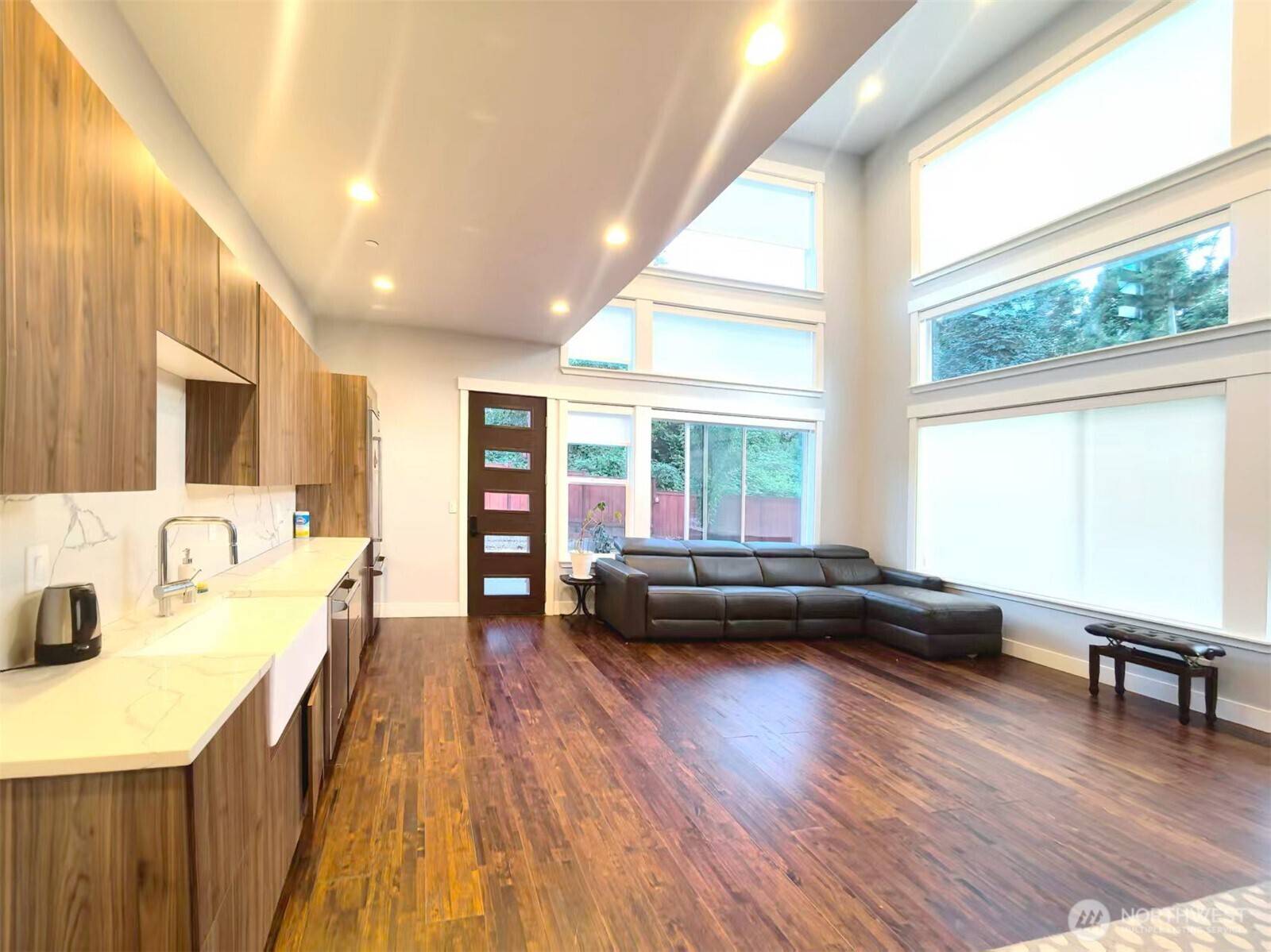 3621 Lincoln AVE NE, Renton, WA 98056