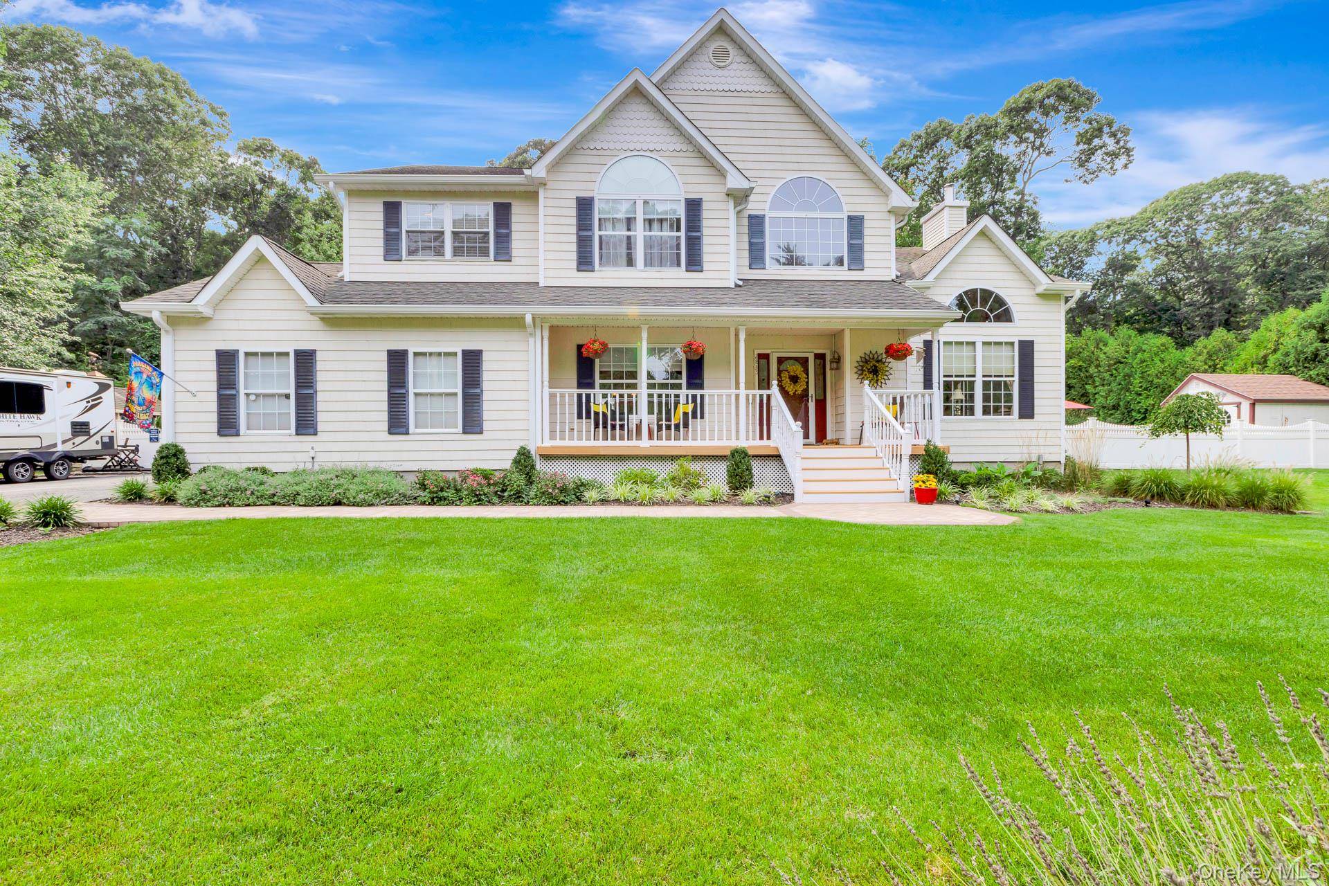 2835 N Wading River RD, Wading River, NY 11792