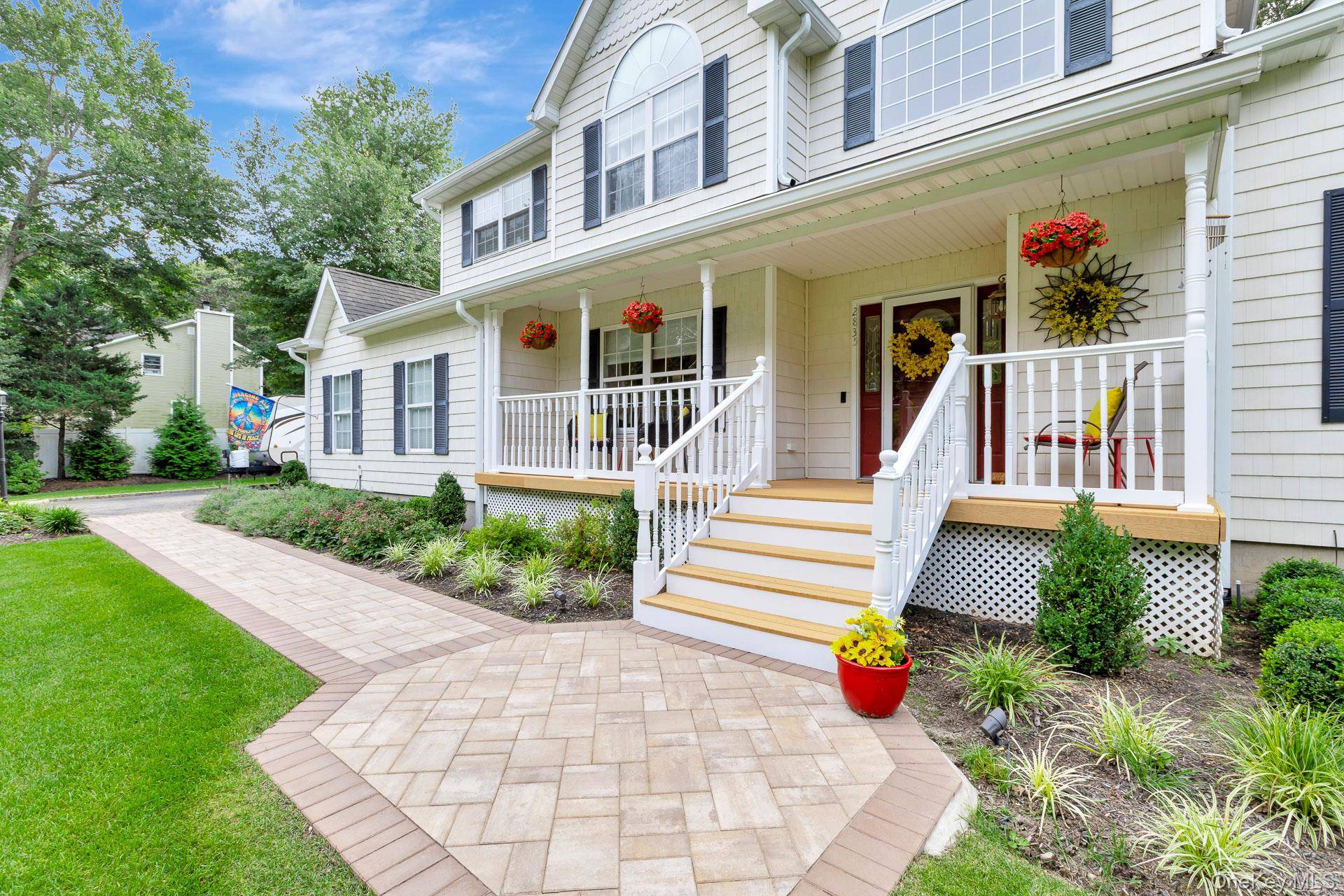 2835 N Wading River RD, Wading River, NY 11792