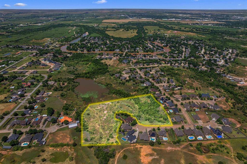 18 Canyon View Court, Wichita Falls, TX 76309