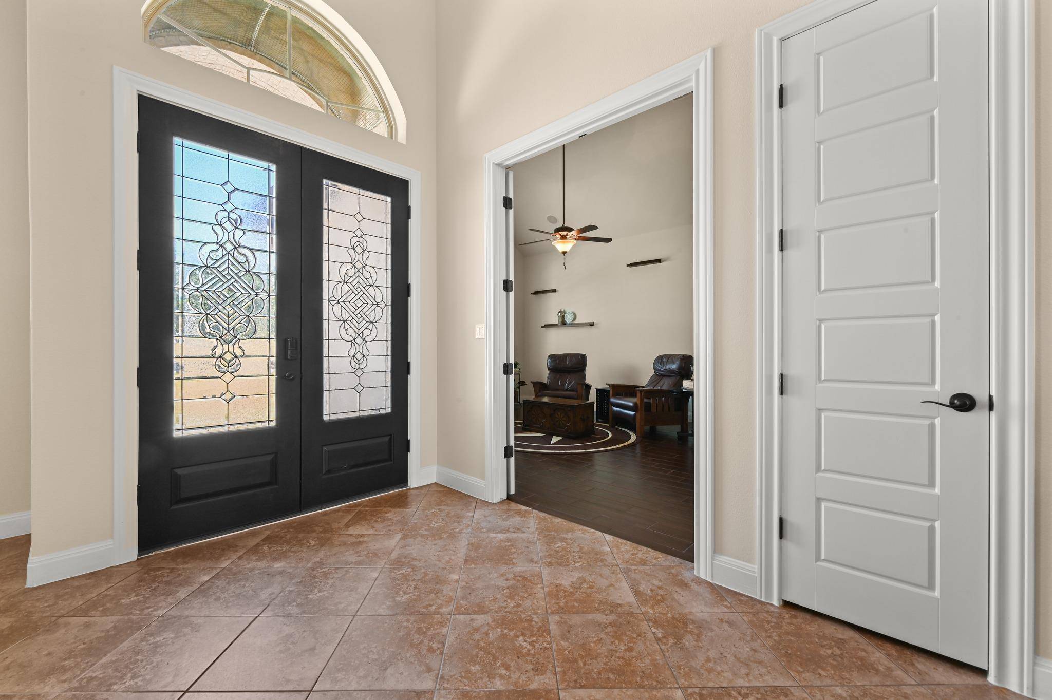290 Honey Locust CT, Driftwood, TX 78619