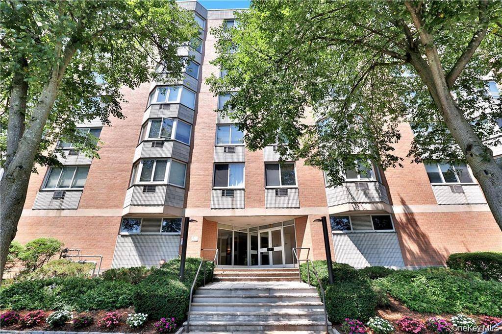 14 Nosband AVE #1A, White Plains, NY 10605